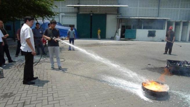 10/13 Fire Demo in Surabaya - 3